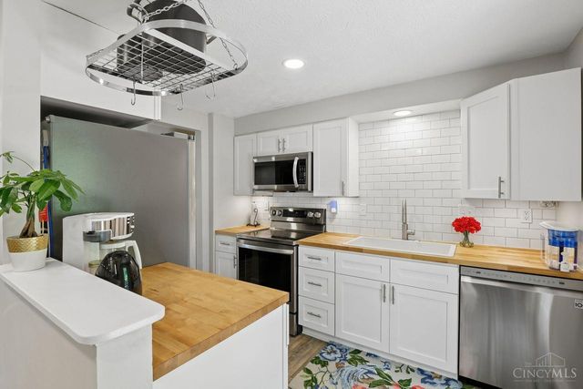 6673 Fernshire Court, Mason, OH 45040