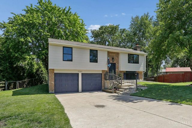 6673 Fernshire Court, Mason, OH 45040