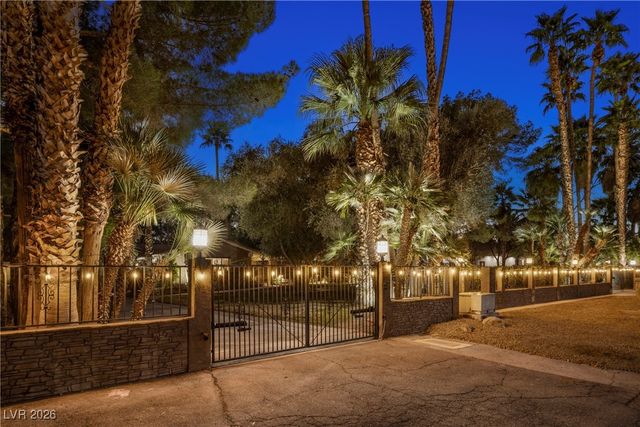 3635 Tobias Lane, Las Vegas, NV 89120