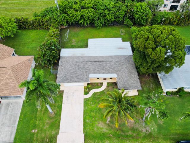 141 SW 48TH TERRACE, Cape Coral, FL 33914