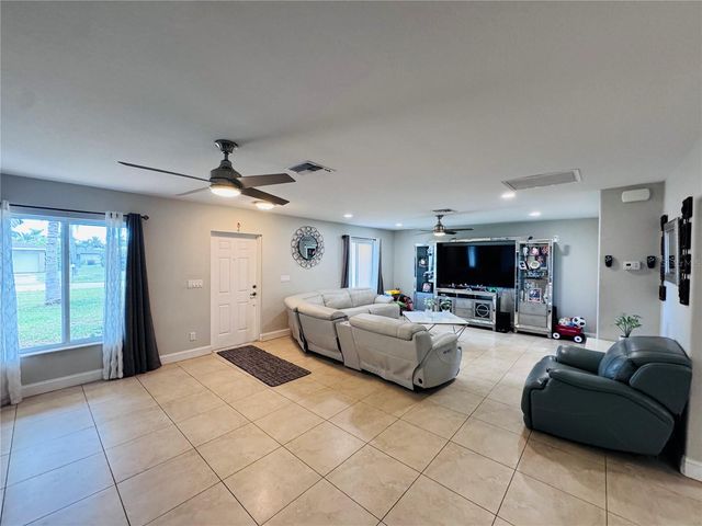 141 SW 48TH TERRACE, Cape Coral, FL 33914