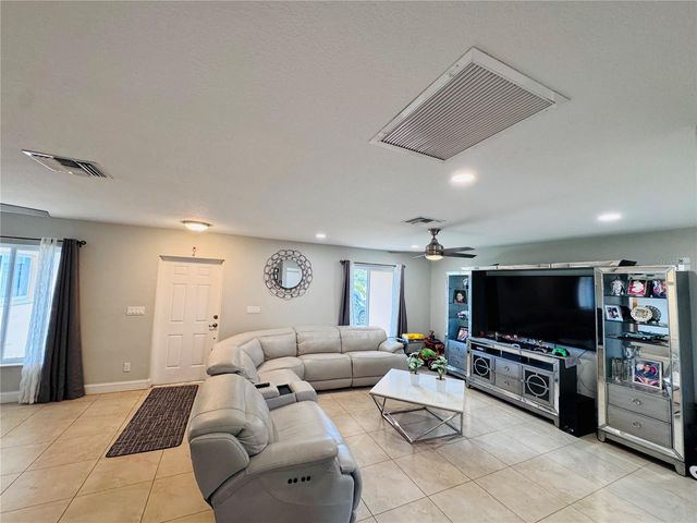 141 SW 48TH TERRACE, Cape Coral, FL 33914