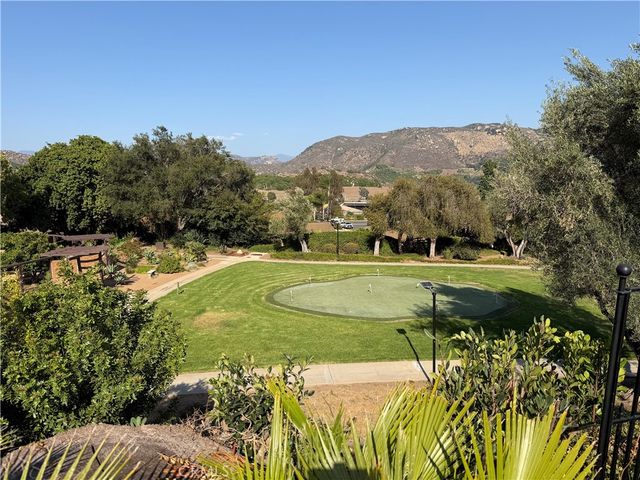 3252 Via Altamira, Fallbrook, CA 92028