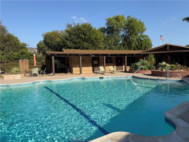 3252 Via Altamira, Fallbrook, CA 92028