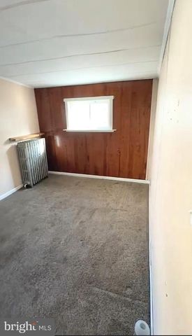 838 W PINE ST, Coal Township, PA 17866