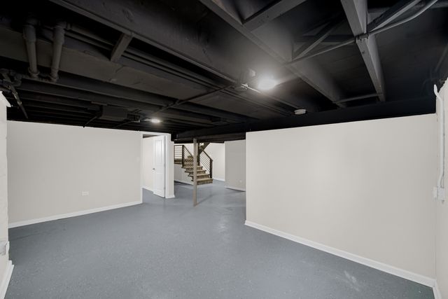 386 Paxton Avenue, Calumet City, IL 60409