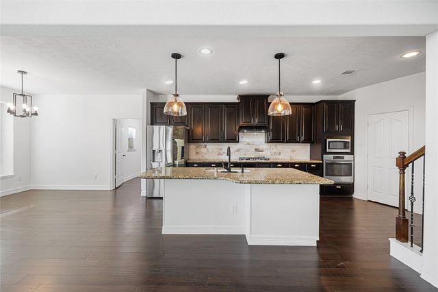 30703 Eastridge Drive, Spring, TX 77386