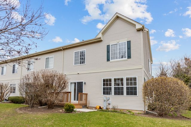 6131 Canterbury Lane, Hoffman Estates, IL 60192