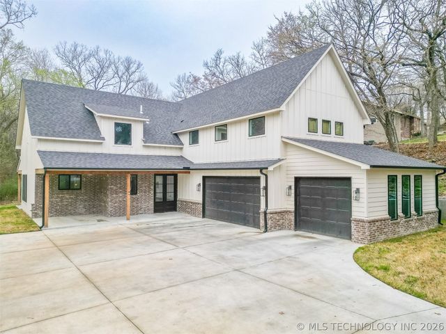 1000 S Moccasin Place, Sapulpa, OK 74066