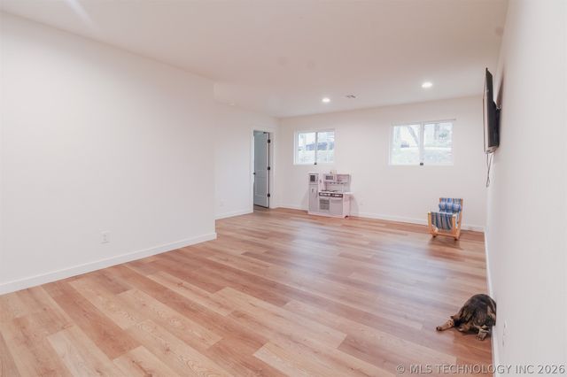 1000 S Moccasin Place, Sapulpa, OK 74066