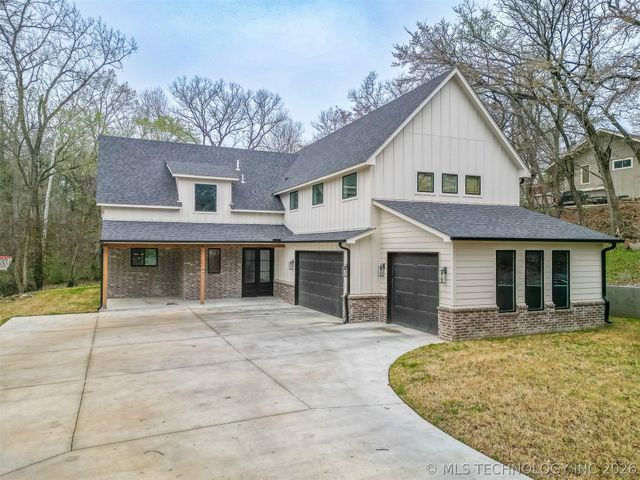 1000 S Moccasin Place, Sapulpa, OK 74066
