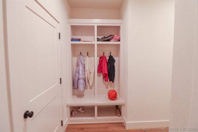 1000 S Moccasin Place, Sapulpa, OK 74066