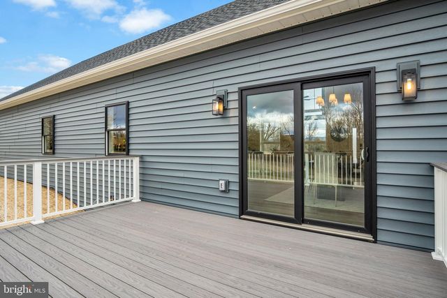 158 SHERBY LN, Shermans Dale, PA 17090