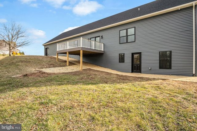 158 SHERBY LN, Shermans Dale, PA 17090