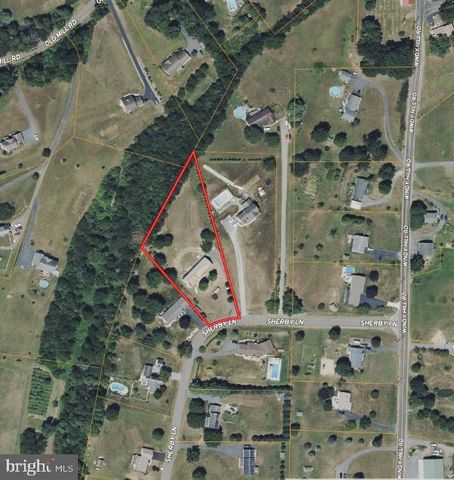 158 SHERBY LN, Shermans Dale, PA 17090