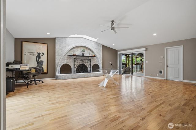 3202 Crystal Springs Road W, University Place, WA 98466