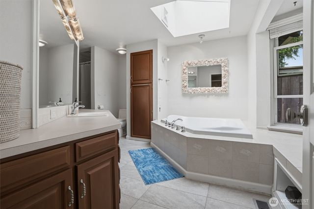 3202 Crystal Springs Road W, University Place, WA 98466