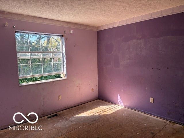 7467 Woodshire Place, Indianapolis, IN 46217