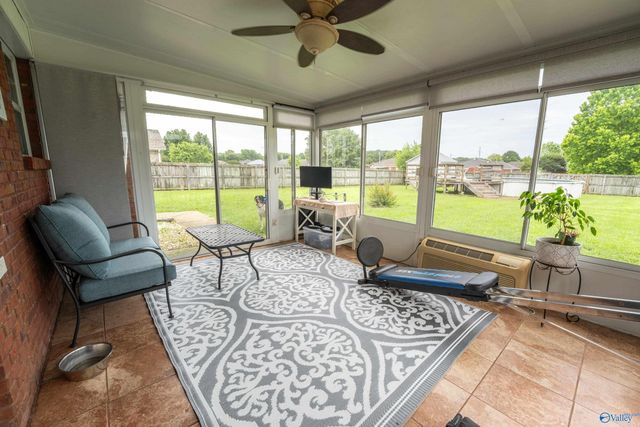 18344 Foxford Lane, Athens, AL 35613
