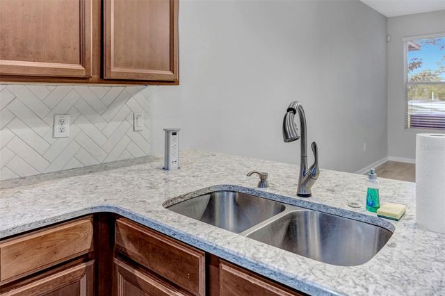 6705 HOLLY HEATH DRIVE, Riverview, FL 33578