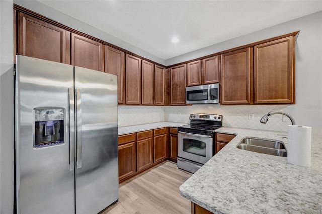 6705 HOLLY HEATH DRIVE, Riverview, FL 33578