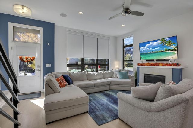 268 Neruda Avenue, Columbus, OH 43215