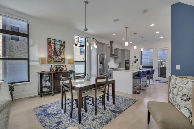 268 Neruda Avenue, Columbus, OH 43215