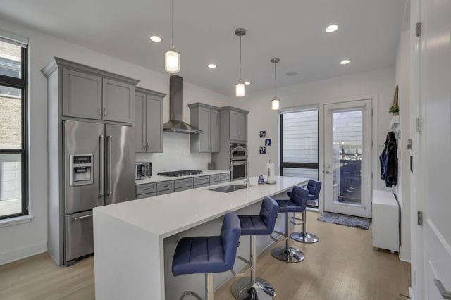 268 Neruda Avenue, Columbus, OH 43215