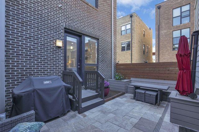 268 Neruda Avenue, Columbus, OH 43215