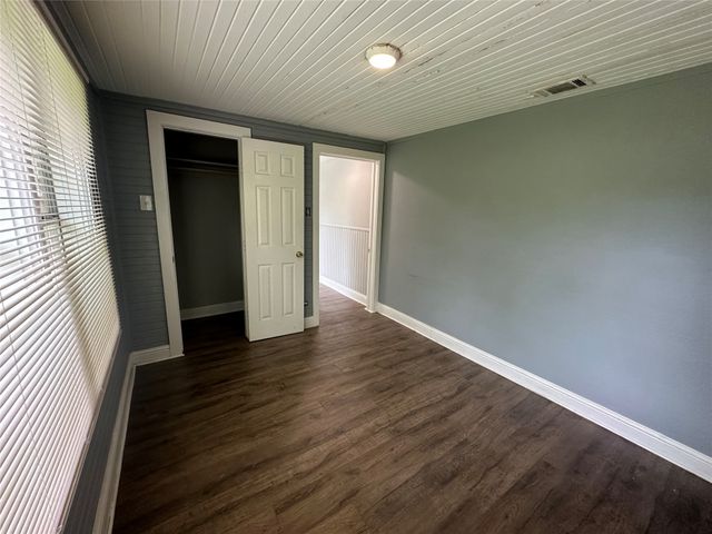 4706 W University Boulevard, Dallas, TX 75209