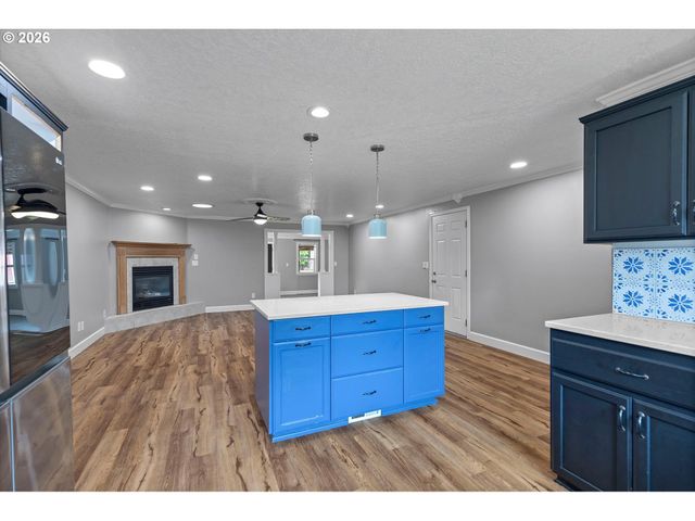 2221 Sw INDIAN MARY Ct, Troutdale, OR 97060