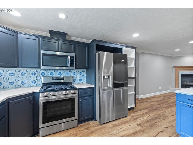 2221 Sw INDIAN MARY Ct, Troutdale, OR 97060