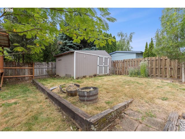 2221 Sw INDIAN MARY Ct, Troutdale, OR 97060