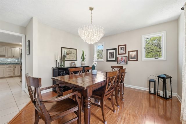98 Firethorn Rd, Economy, PA 15005