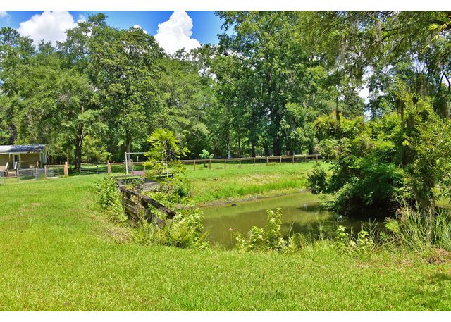 5138 New Road Ext, Hollywood, SC 29449