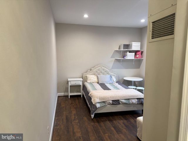 333 2ND ST NE #305, Washington, DC 20002