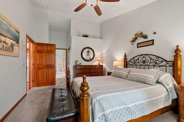 5529 W BROOKVIEW DRIVE, Appleton, WI 54913
