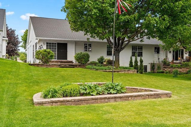 5529 W BROOKVIEW DRIVE, Appleton, WI 54913