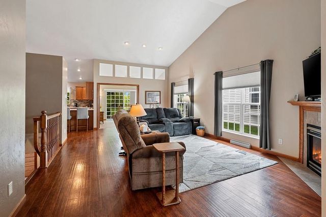 5529 W BROOKVIEW DRIVE, Appleton, WI 54913