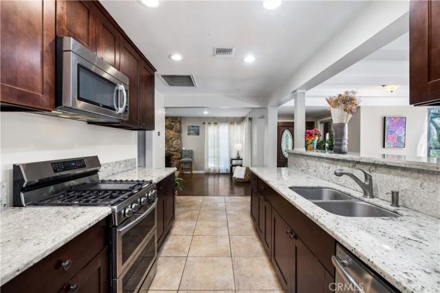 4566 Lower Live Oak Canyon, La Verne, CA 91750
