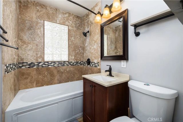 4566 Lower Live Oak Canyon, La Verne, CA 91750