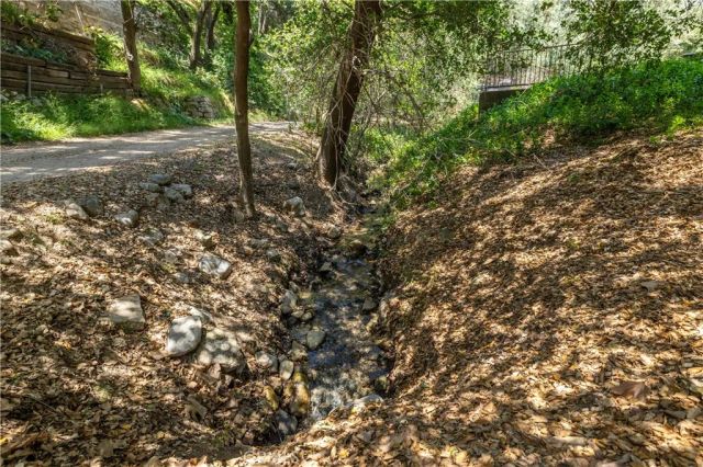 4566 Lower Live Oak Canyon, La Verne, CA 91750