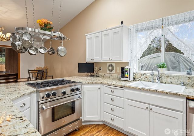 21211 89th Avenue NE, Arlington, WA 98223