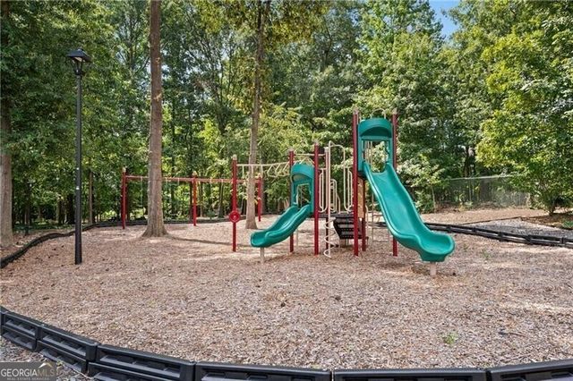 112 Mount Vernon Circle, Atlanta, GA 30338