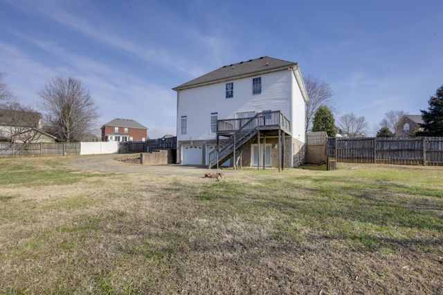 5007 Caira Ct, Pleasant View, TN 37146