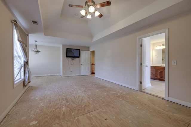 5007 Caira Ct, Pleasant View, TN 37146