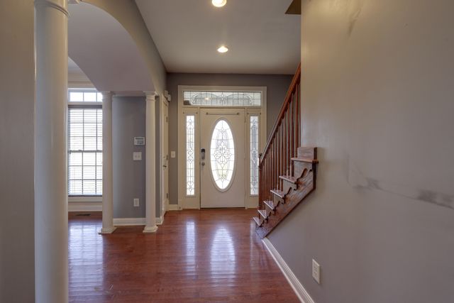 5007 Caira Ct, Pleasant View, TN 37146