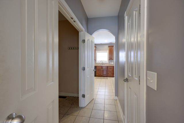 5007 Caira Ct, Pleasant View, TN 37146