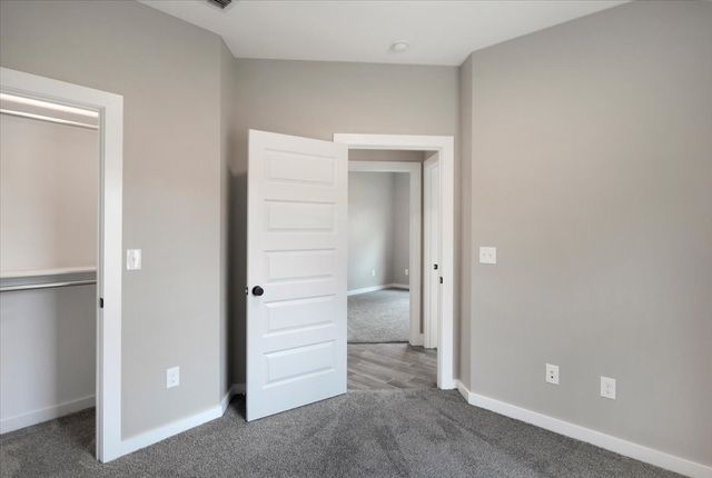 16226 Crossing Circle, Lindale, TX 75771
