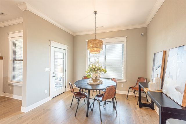 1281 Elizabeth Loop, Bentonville, AR 72713